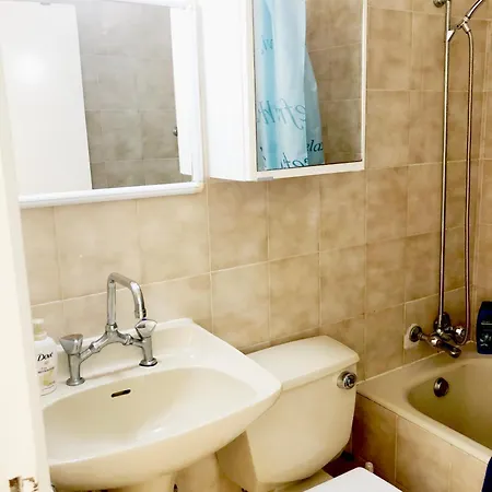 Apartman 604 *